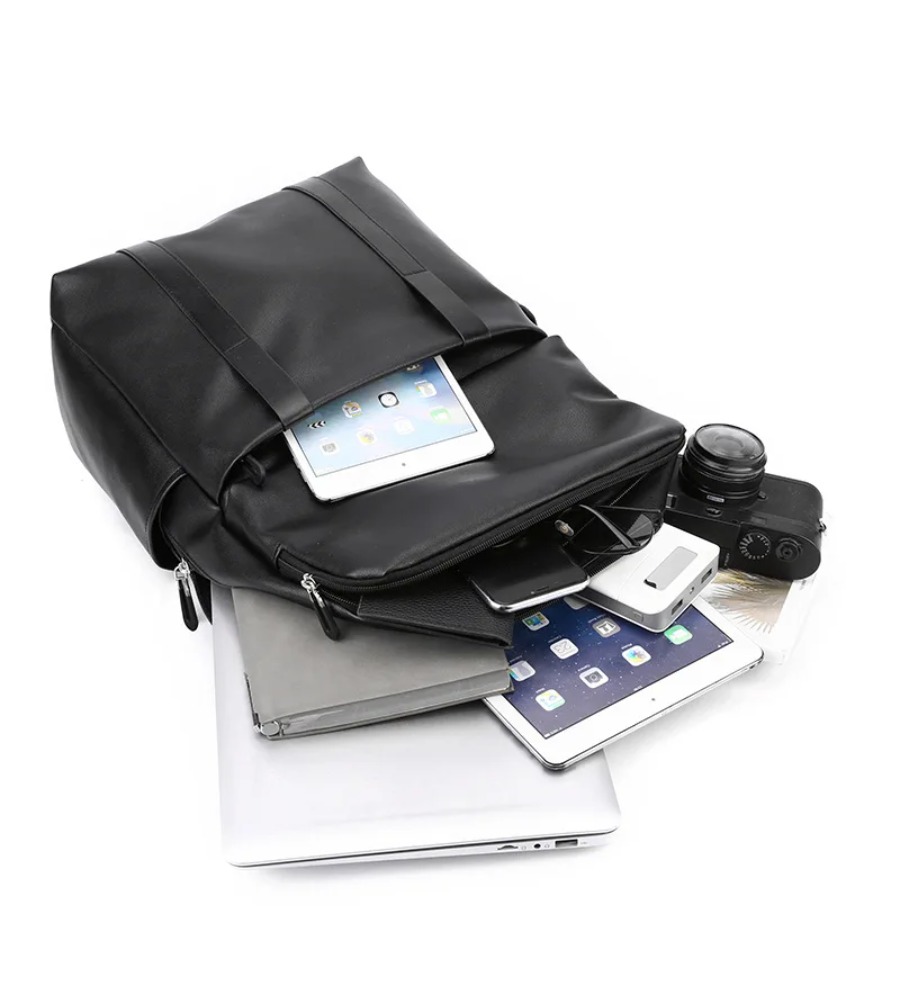 Roomy travel-ready backpack ke - Leatherworking Items 리뷰 및 가격