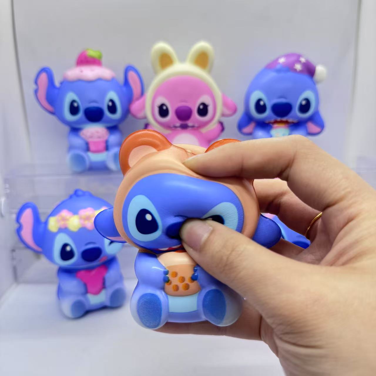 Stitch Squishy Toy – Lilo & St - Leatherworking Items 리뷰 및 가격